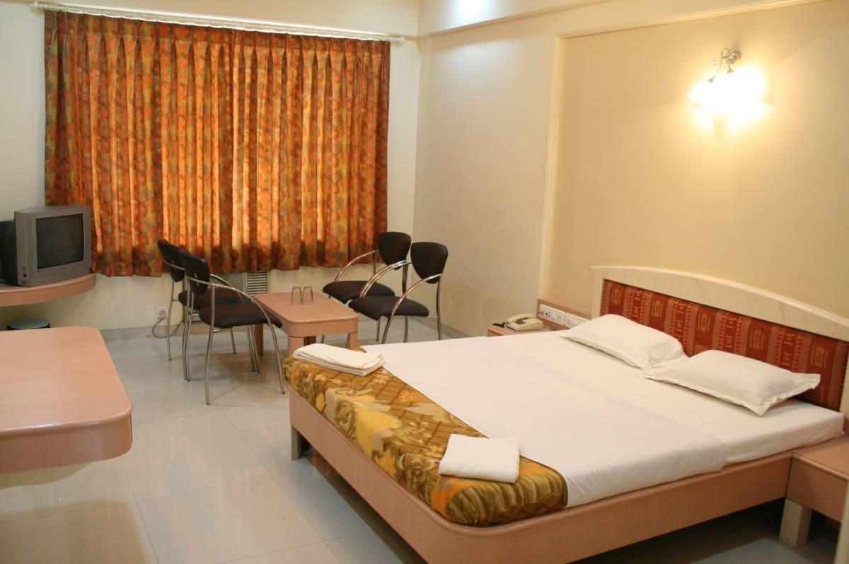 Hotel Sai International Peth  Экстерьер фото