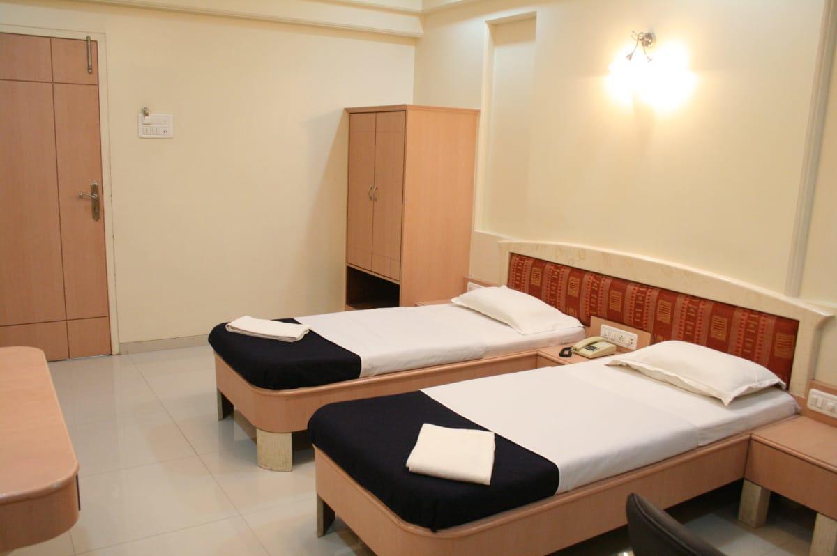 Hotel Sai International Peth  Экстерьер фото